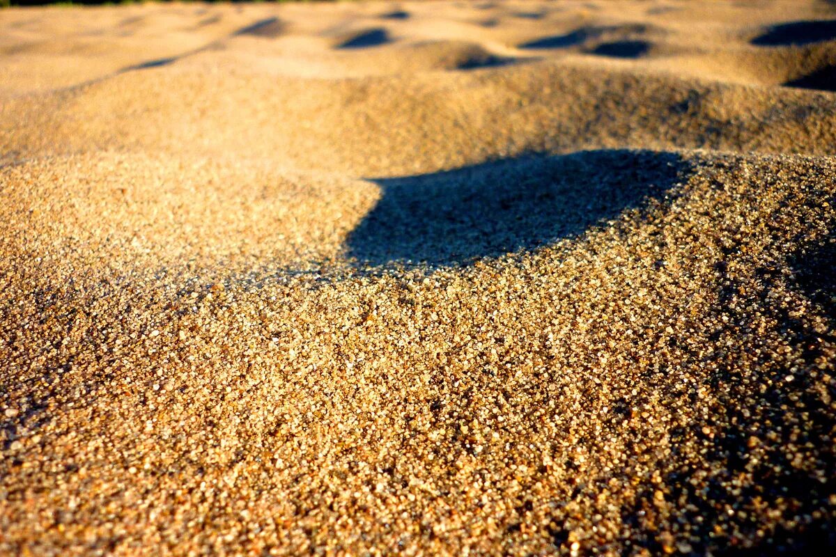 Маленькая песчинка. Песок. Песок природный. Песок сеяный. Pasok.