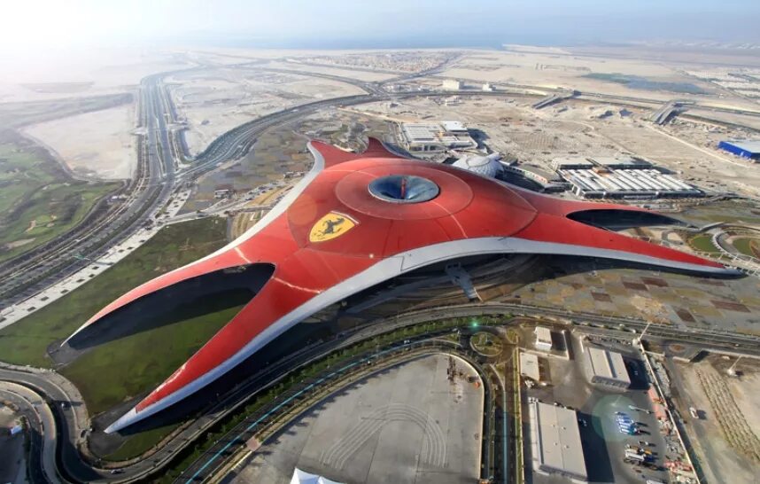 Парк феррари в дубае. Ferrari World Абу-Даби. Ferrari Park Абу Даби. Феррари парк Дубай. Мир Феррари в Абу-Даби.