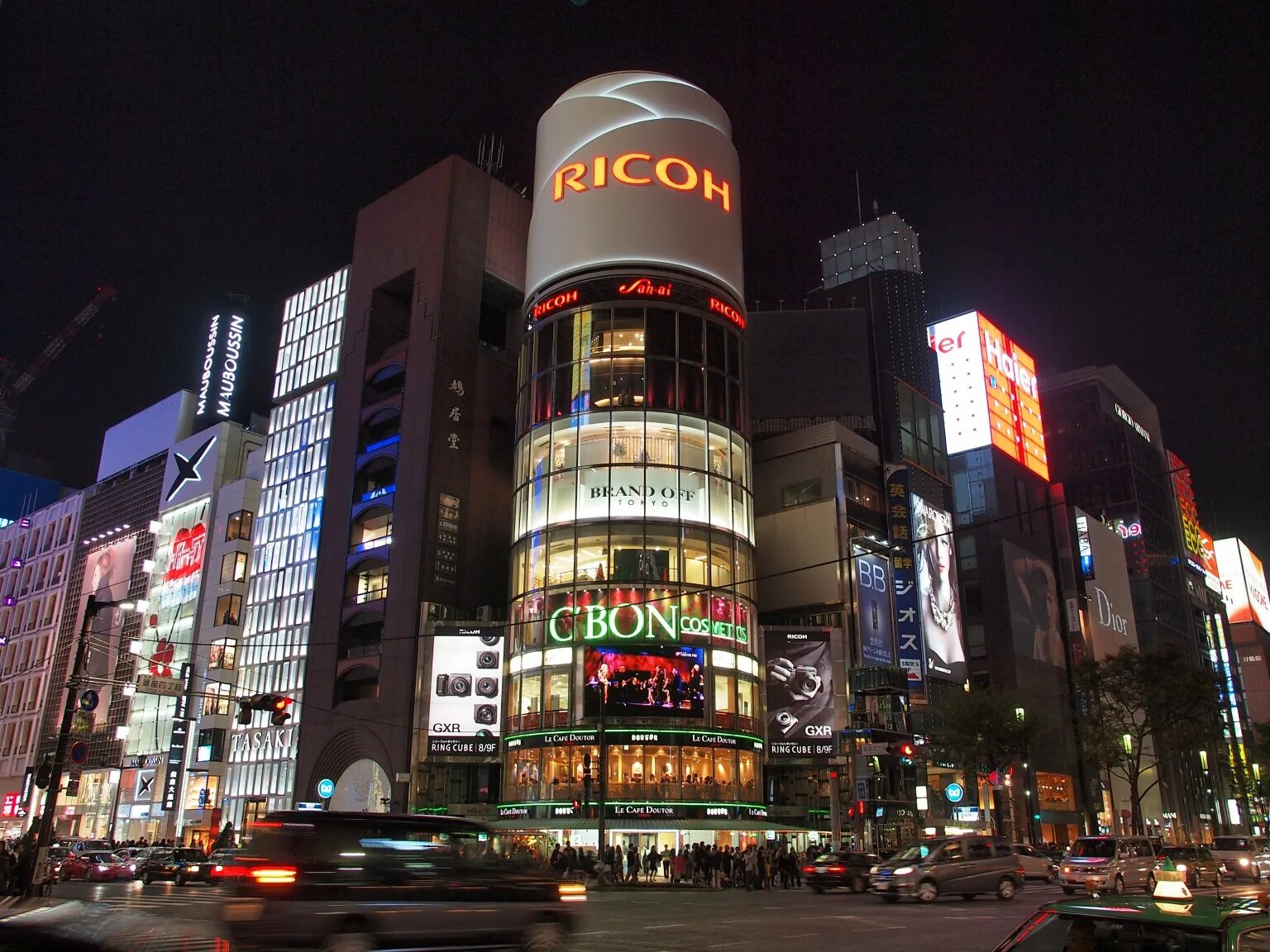 Ginza tokyo. Гинза Токио. Гинза Япония Токио. Перекресток Гинза в Токио. Район Гинза.