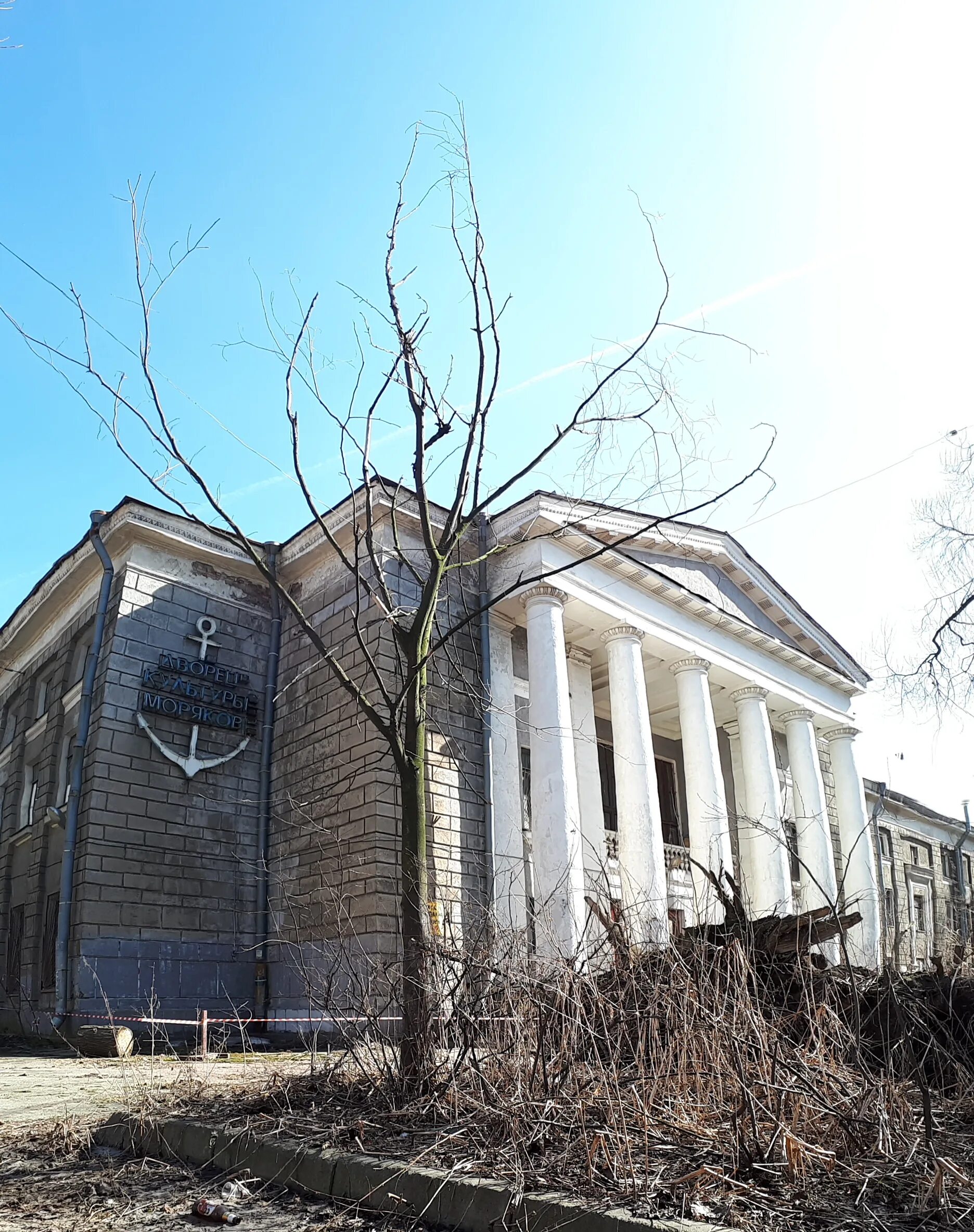 дк моряков на гутуевском острове. дк моряков двинская. дворец культуры моряков санкт-петербург. дом культуры моряков спб. дворца культуры моряков на виндавской улице.