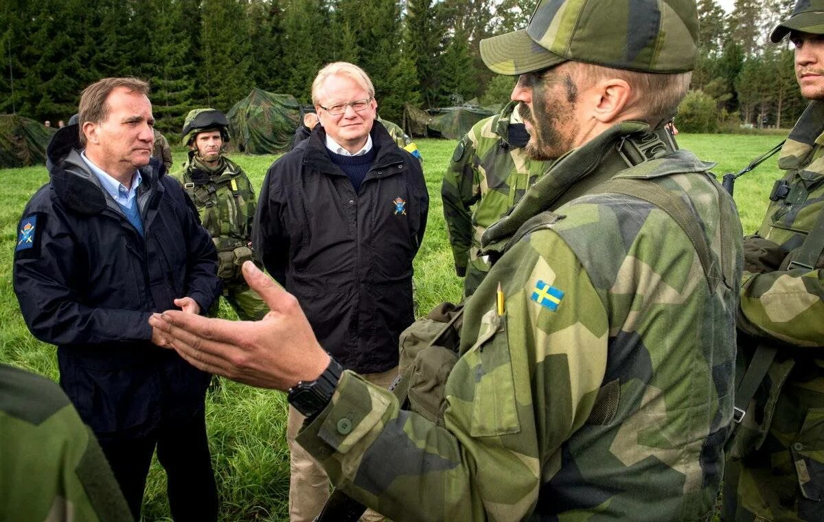 Учения НАТО В Финляндии. Войска НАТО В Финляндии. Шведские военнослужащие. Военные учения Швеции.