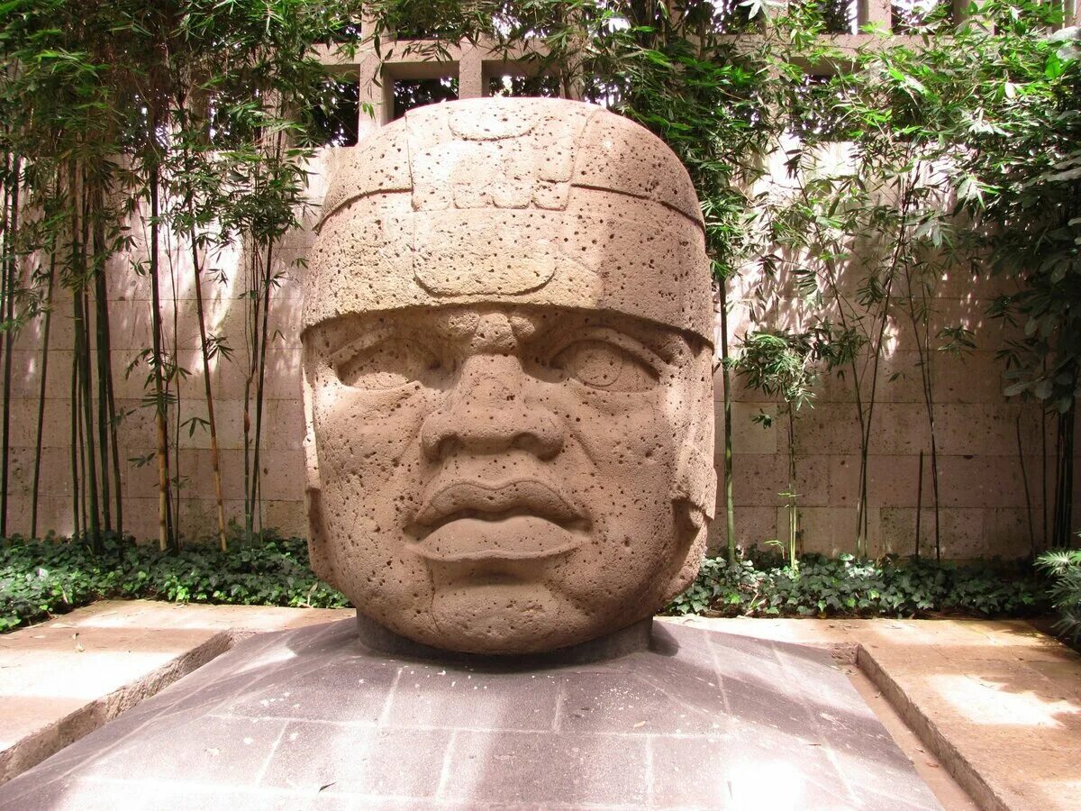 Каменная голова ольмеки. Каменные головы ольмеков мексика. Ольмеки цивилизация. Ольмеки цивилизация. Ла вента город ольмеков.