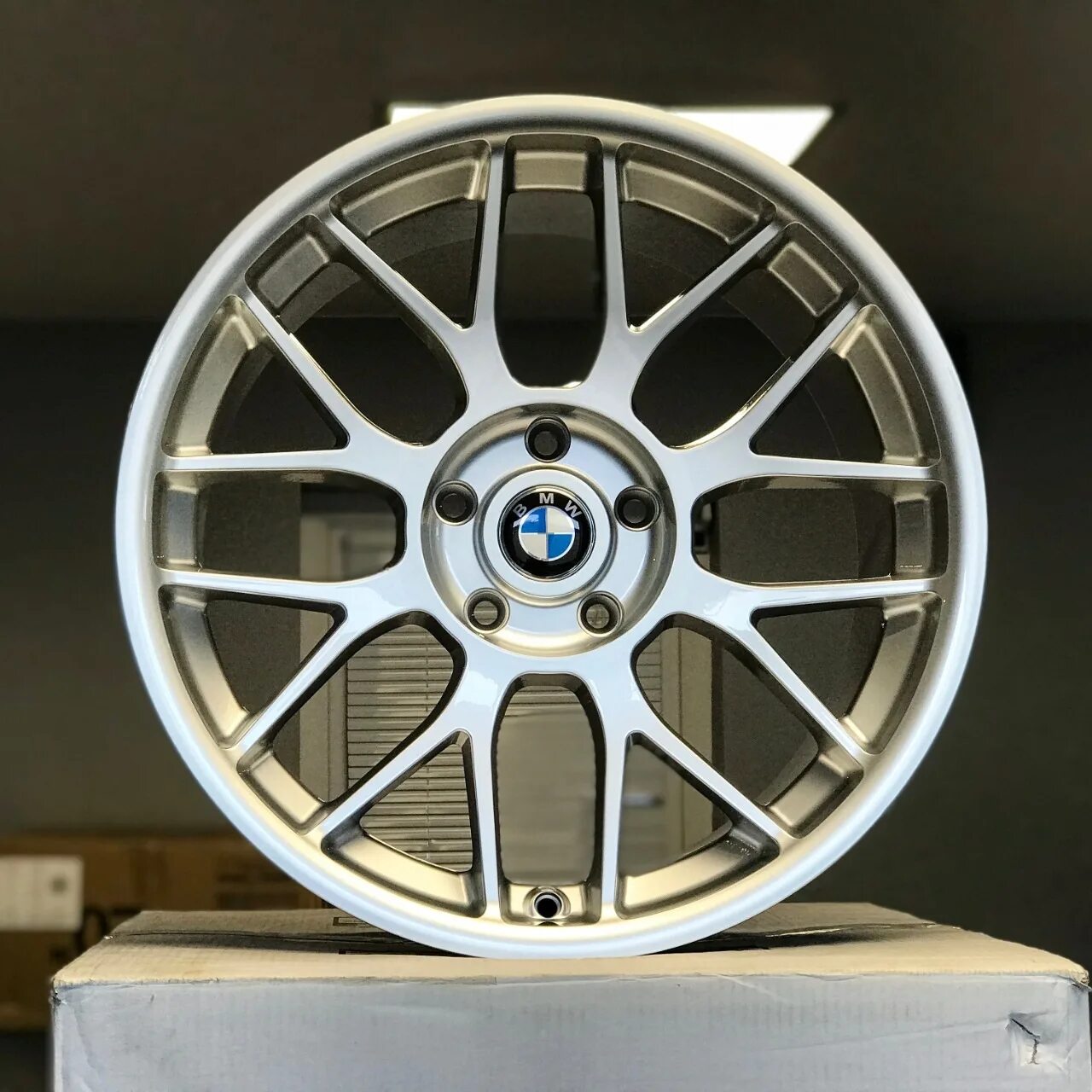 Колёсные диски асанти. Диски 19 дюймов. Диск inforged ifg r19. Диски 19 16. Gianelle puerto r19.