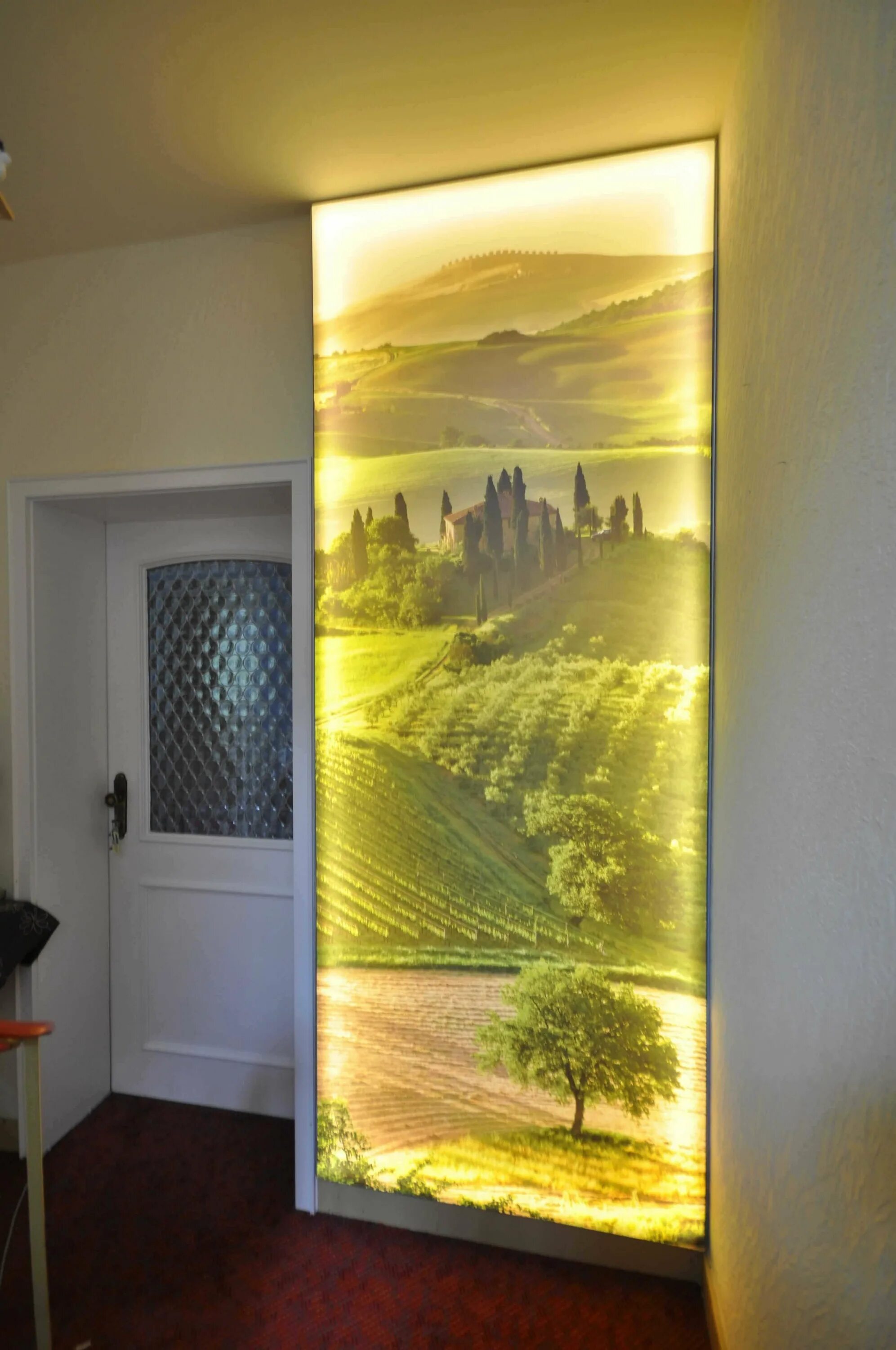 Гипсовые стеновые панели 3d. Имитация окна в интерьере с подсветкой. Искусственное окно. Фальш камин ультравуд. Фальшокно с подсветкой на потолке.