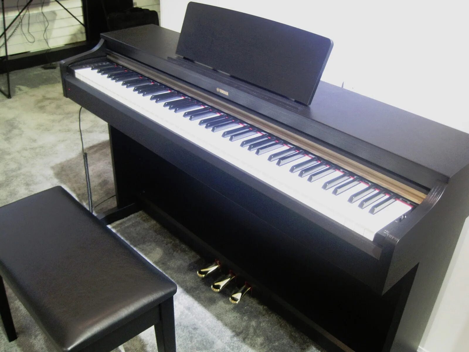 Электропианино yamaha p-142. Yamaha arius ydp-143. Yamaha ydp 162. Yamaha ydp-165wa. Ямаха 142 цифровое пианино.