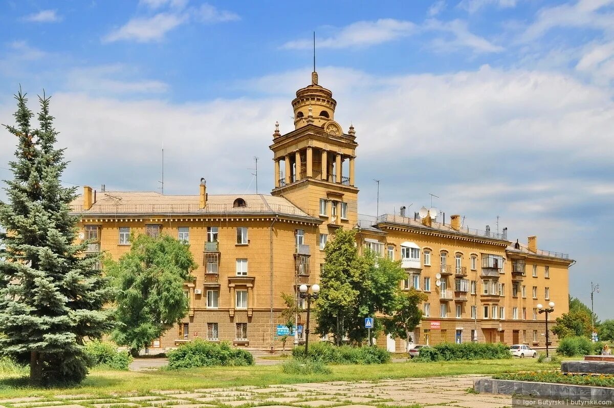 Город магнитогорск ленинский район. Магнитогорск центр города. Ленинский район Магнитогорск. Магнитогорск город Металлургов. Архитектура Магнитогорска.