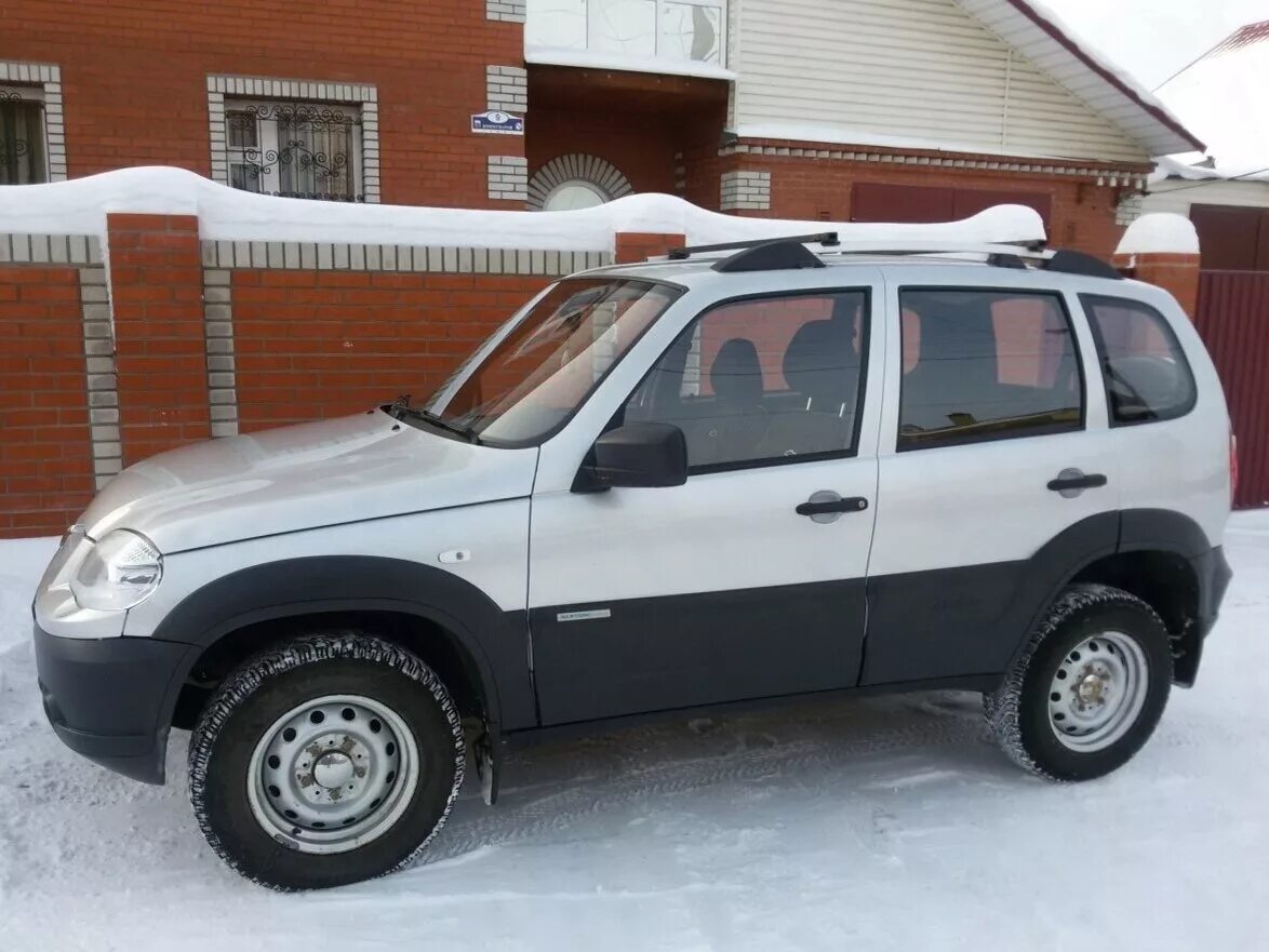 Нива Шевроле 2012. Шевроле Нива 2012 года. Chevrolet Niva 2004. Шнива 2005. Купить вологодской области шевроле