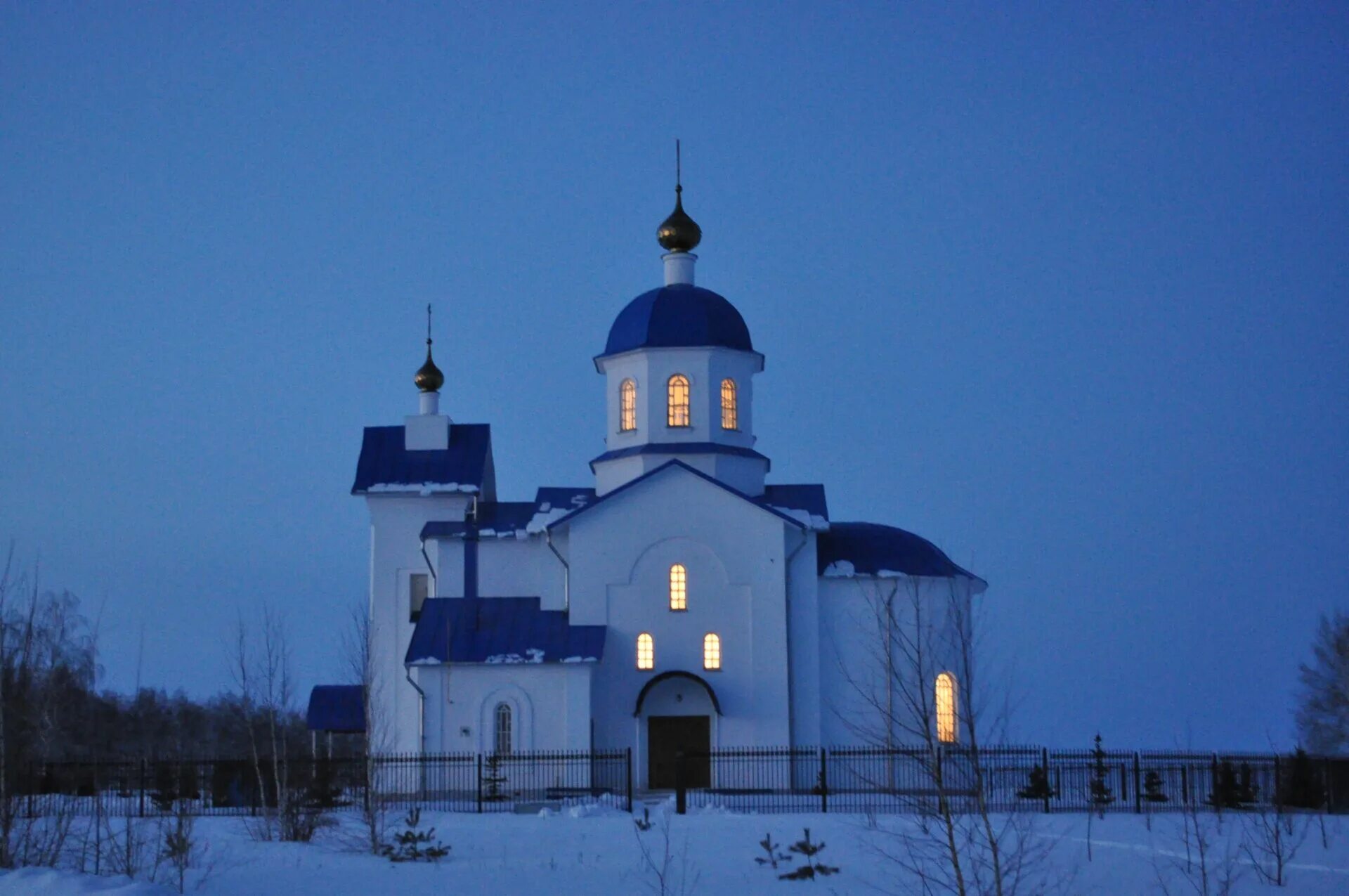 Булгаково оренбургская область. Село булгаково тамбовская область. Храм пресвятой богородицы село булгаково. Булгаково тамбовская область. Посёлок адамовка, храм покрова божией матери.