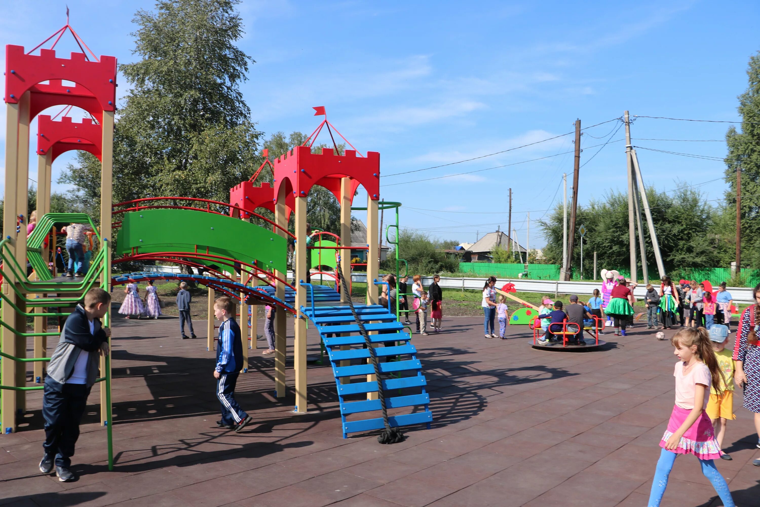 Откроют парк культуры. Парк аттракционов в Белово Кемеровской области. Парк Яркеево. Верхний Яркеево парк. Верхнеяркеево парк отдыха.