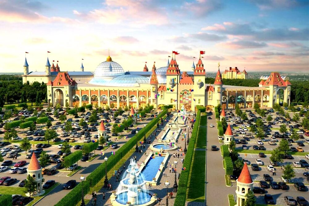 Диснейленд в москве остров мечты. Технопарк москва диснейленд. Нагатинская пойма парк развлечений. Парк нагатинская пойма диснейленд. Московский парк диснейленд.