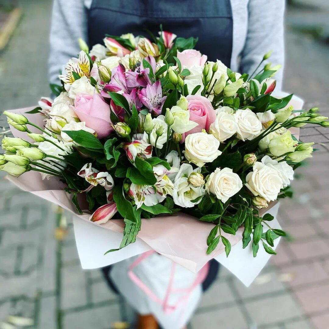 цветы могилев. букет "мечта королевы". мир цветов могилев. букет цветов страница. доставка цветов могилев.