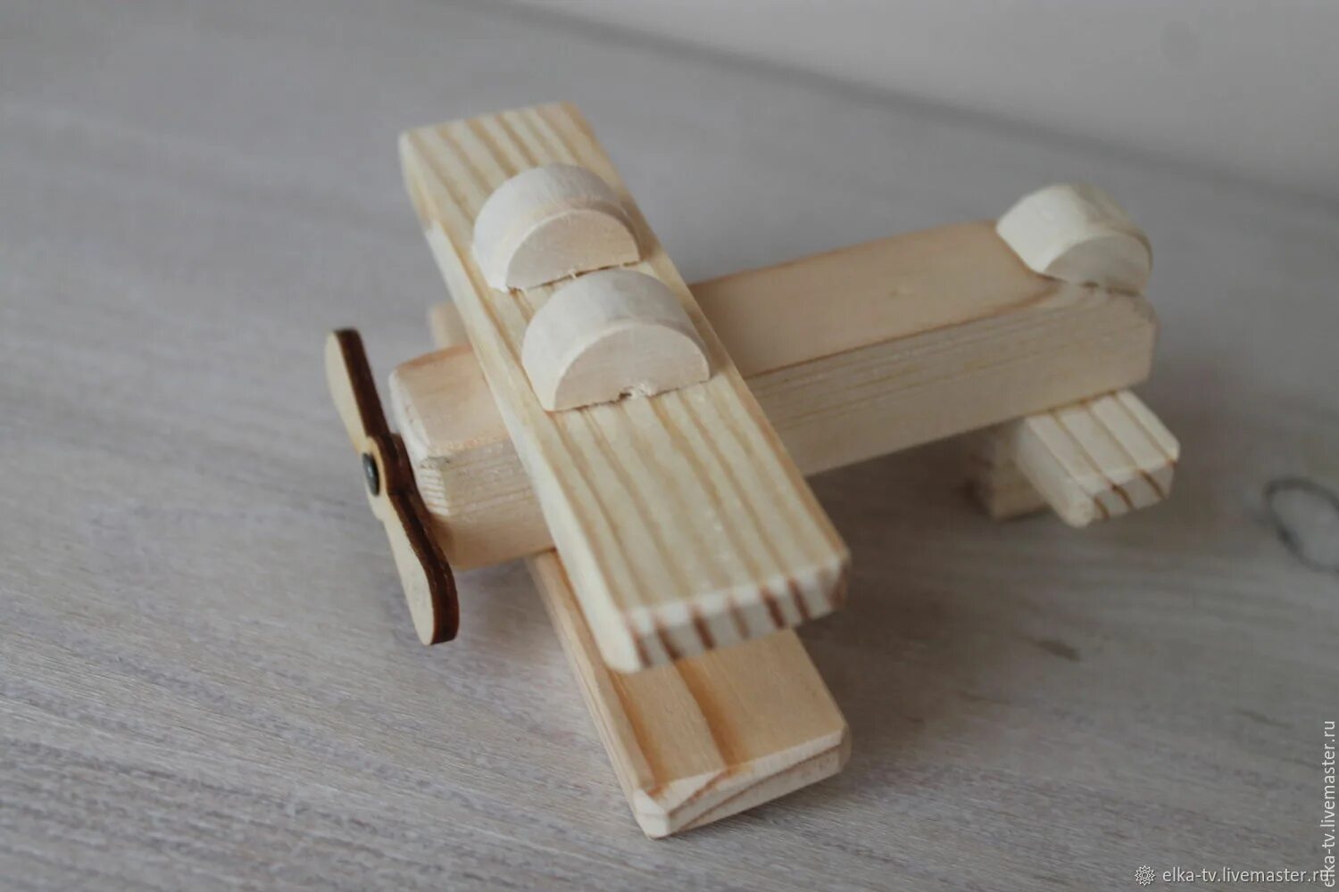 Заготовка самолет. Заготовки для самолетика. Самолет заготовка декупаж. Деревянная болванка в форме самолета. Фанерная заготовка самолёт.