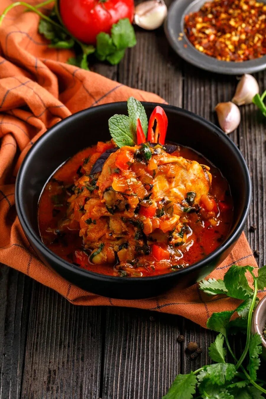 Чохох чахохбили из курицы. Чахохбили. чахохбили чахохбили. грузинский чахохбили. чахохбили аджарский.