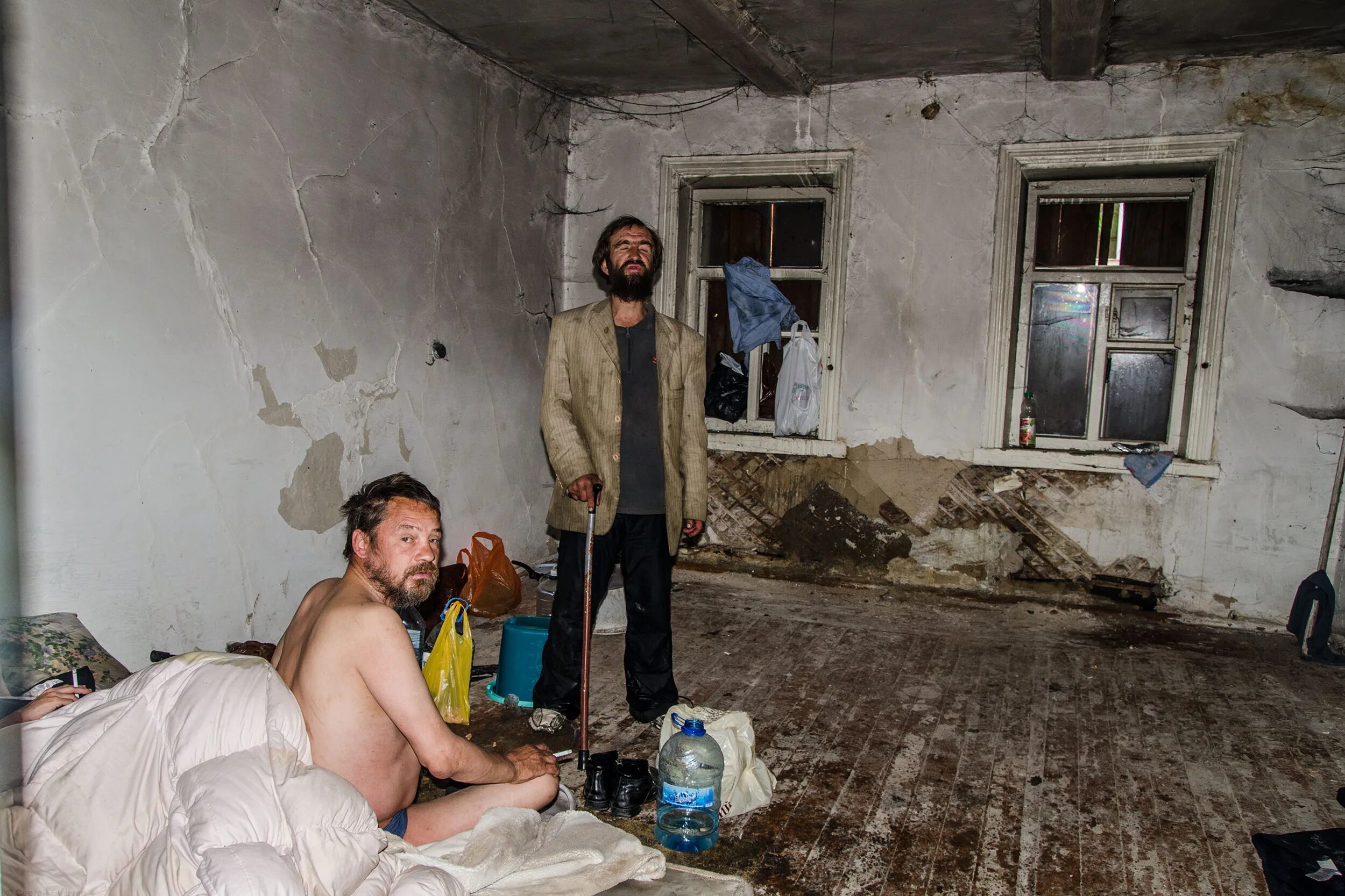 куда деться бомжу