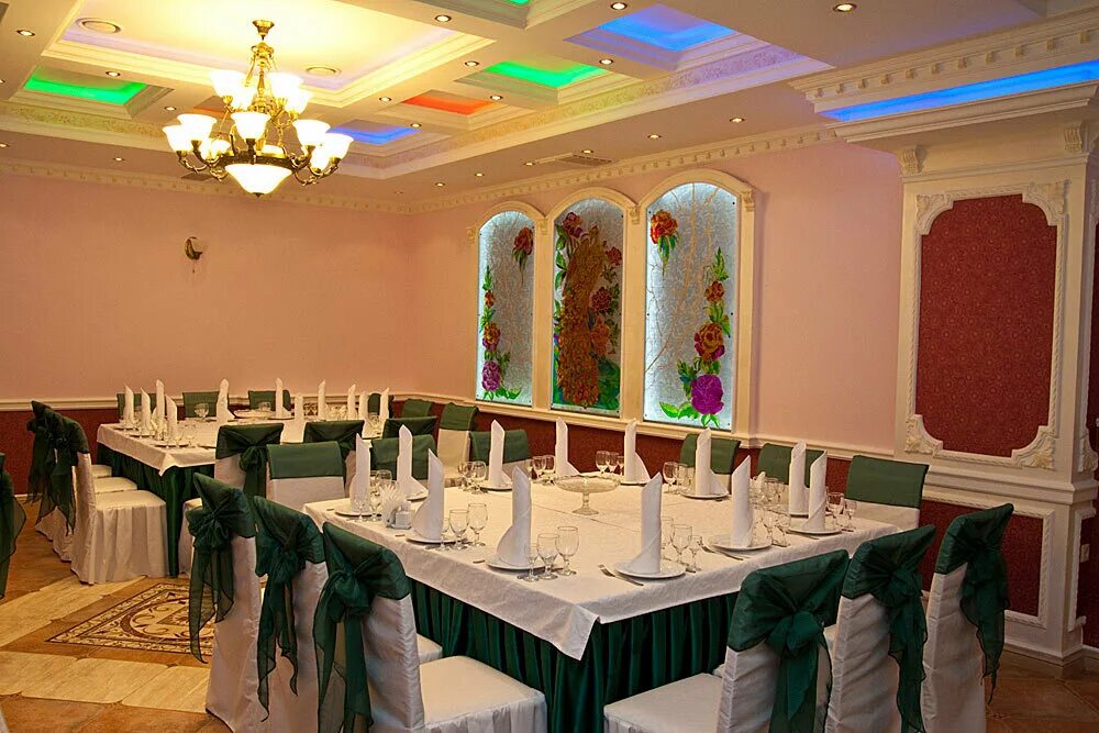 банкетный зал княжий дворик на водном стадионе. княжий дворик ресторан москва. ресторан княжий дворик на кронштадтском бульваре. кафе в москве княжий дворик. ресторан княжий дворик на кронштадтском бульваре.