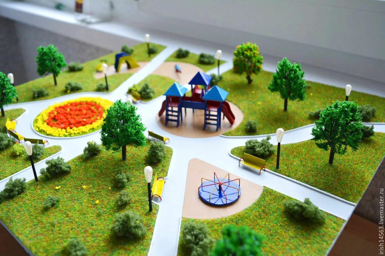 Что можно сделать для города. Макет детского сада. Ландшафтный макет для детского сада. Макет парка. Макет городского парка.