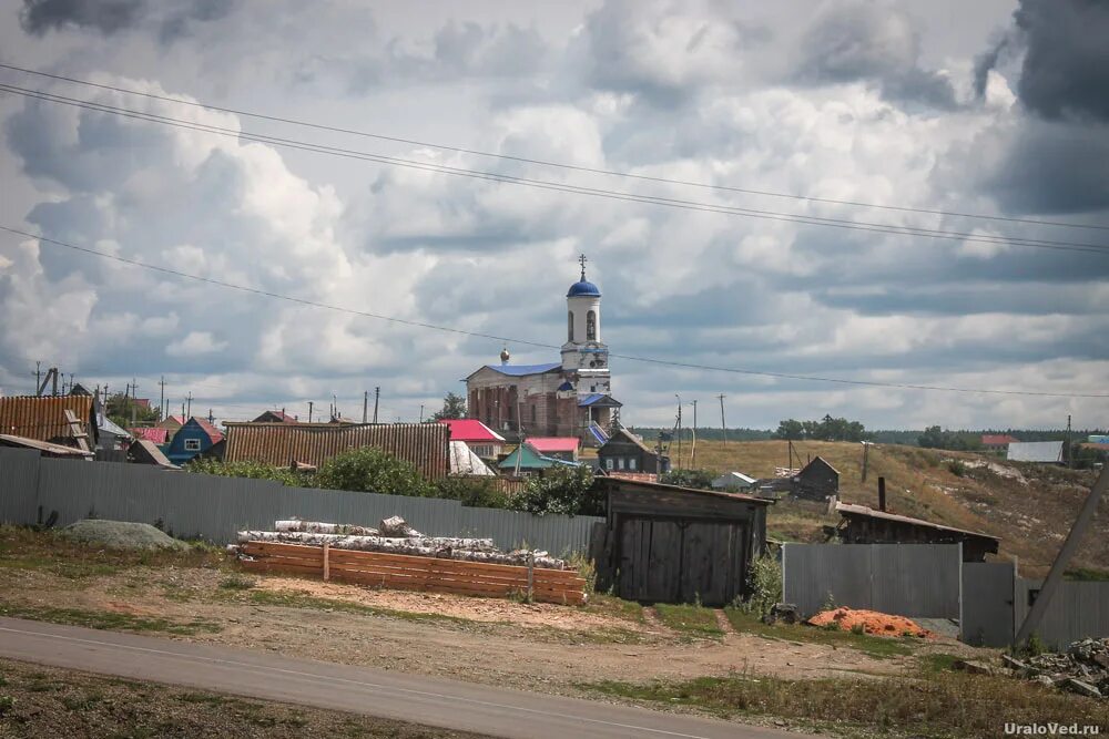 Пк зилаир. Преображенский храм села Зилаир. Спасо-Преображенская Церковь Зилаир. Церковь Зилаир Преображенская. Зилаирский Спасо Преображенский.