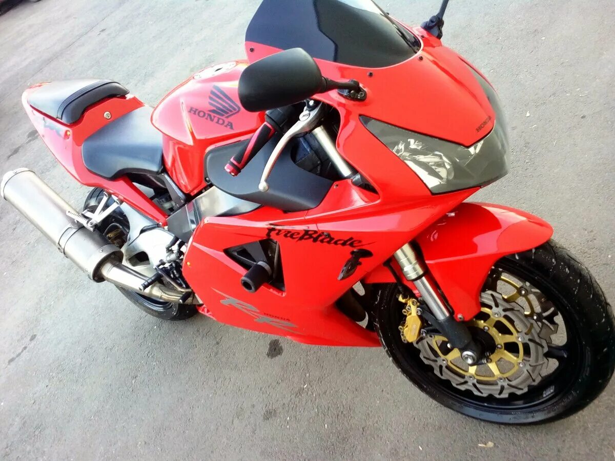 Honda 954. Honda 954rr Fireblade. Honda CBR 954rr Fireblade красный. Honda 954 Fireblade. Honda CBR 954 RR.