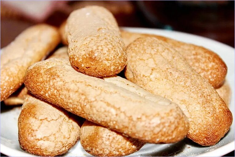 бисквитное печенье савоярди. печенье дамские пальчики. бисквитное печенье «дамские пальчики» («савоярди»). печенье дамские пальчики для тирамису. печенье из бисквитного теста.