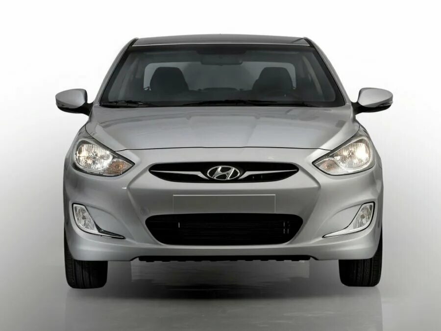 Виды солярисов. Hyundai Solaris 2010. Хендай Солярис 2010 седан. Hyundai / Solaris / 2010 – 2014 i. Hyundai Solaris 2011-2014.