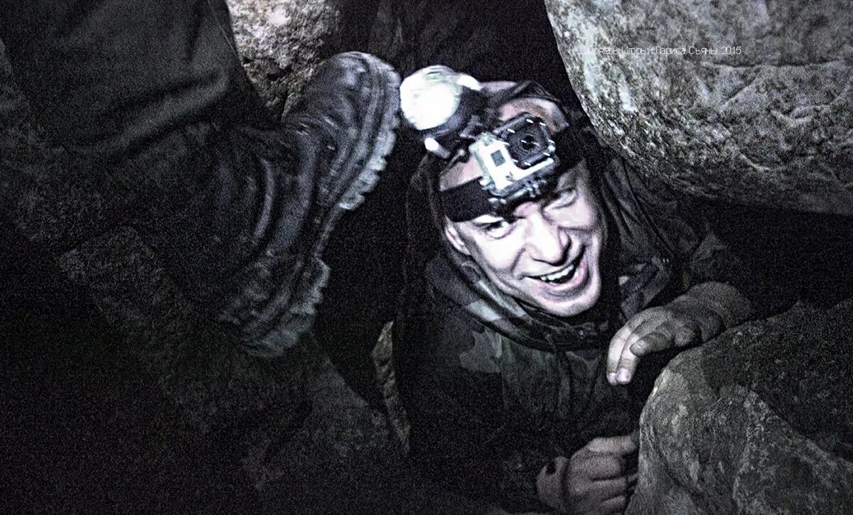Cave horror project как играть с друзьями
