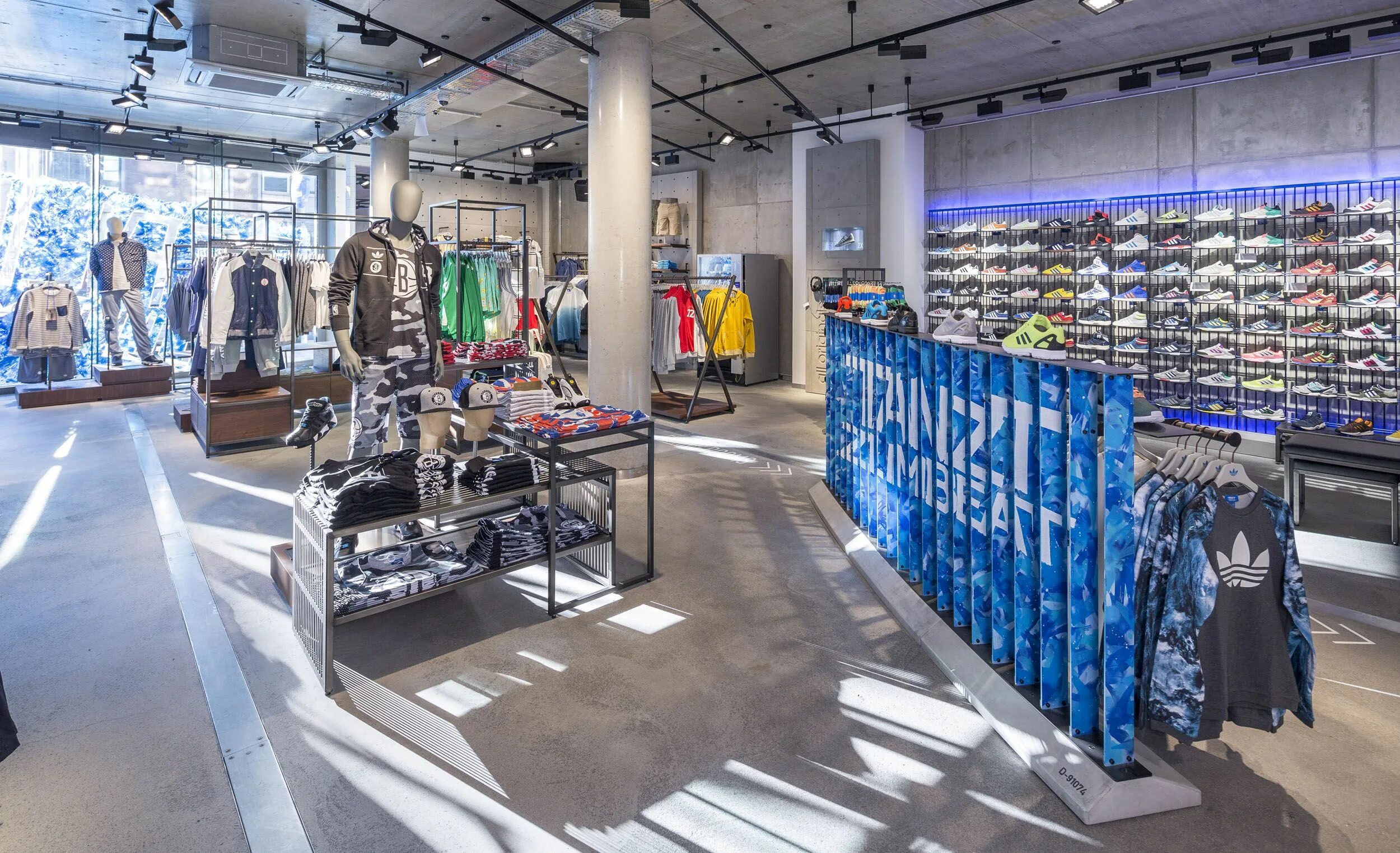 Adidas-butik. оригинальный магазин адидас. магазин адидас ориджиналс. мега теплый стан адидас. Adidas adidas shopping.