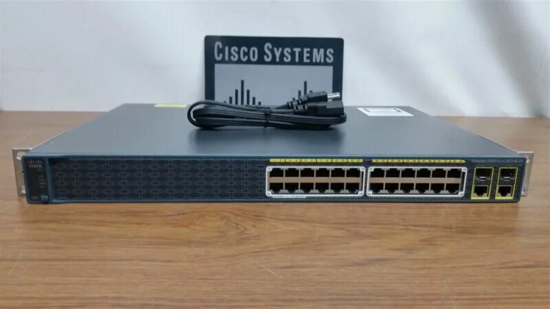 Series 24. Cisco 2960 POE. WS-c2960-24pc-s. Cisco 2960 24 POE. Cisco Catalyst 2960 Series si.