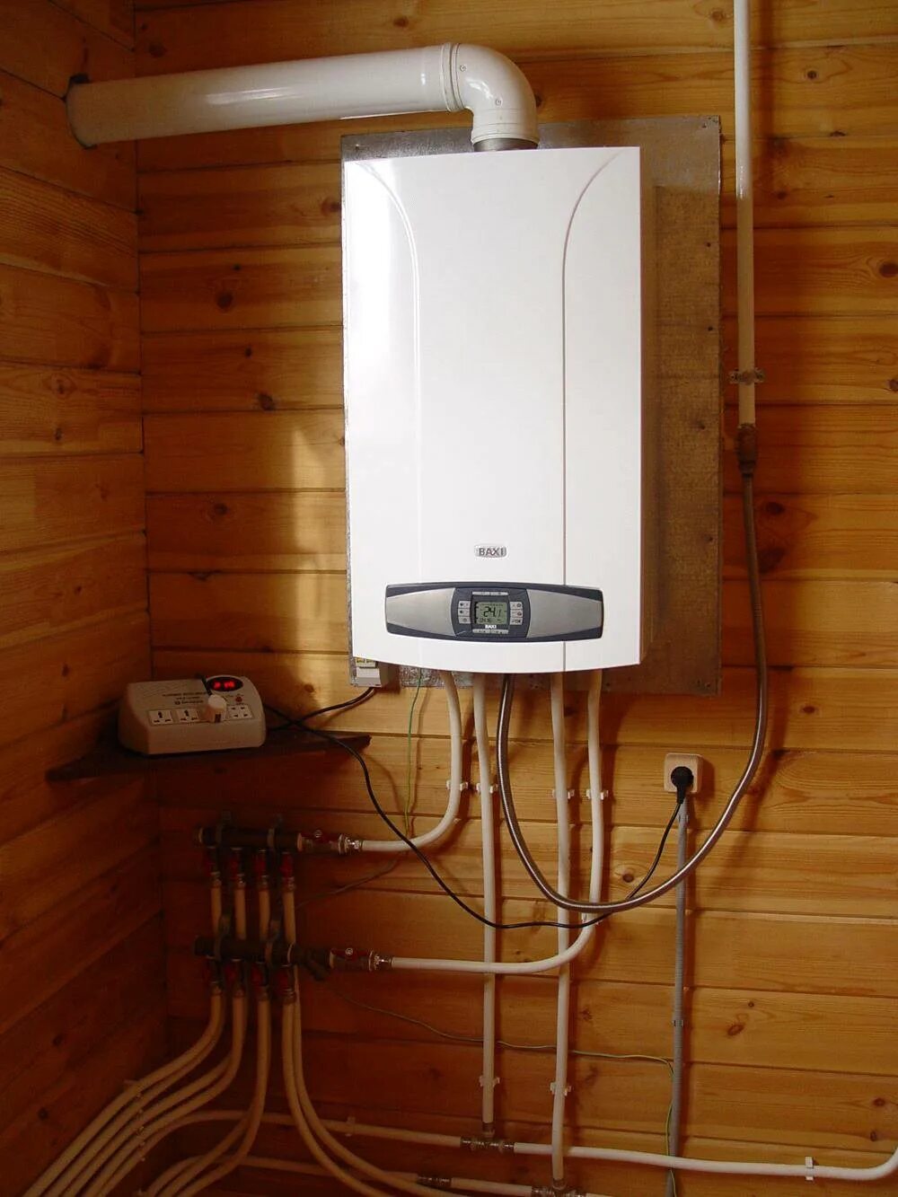 Какие одноконтурный настенный газовый котел. Baxi газовый котел на 100м. настенный газовый котел 150кв.м.. газовый котел для отопления частного дома 100м2. газ котел одноконтурный настенный.
