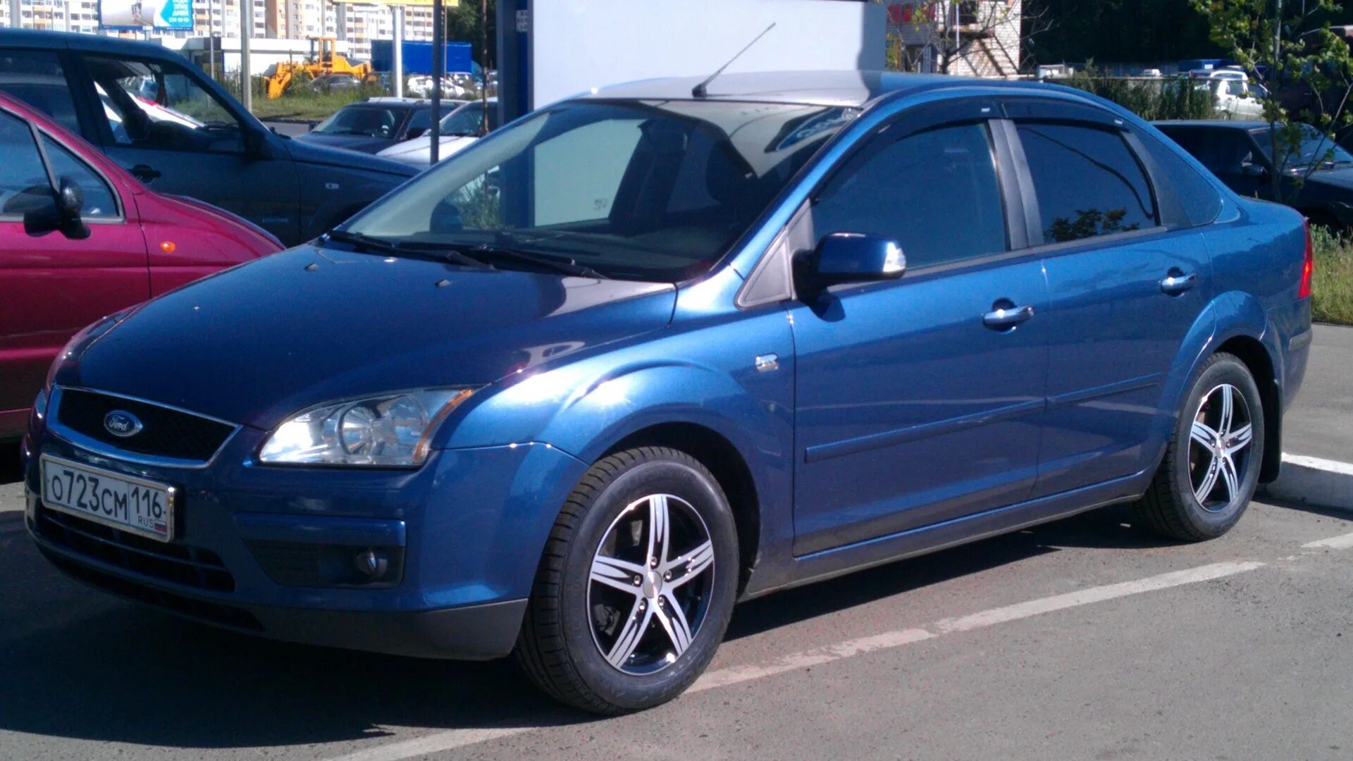 Форд хэтчбек. Ford focus 2. Ford focus 2012. Форд фокус 2 хэтчбек. Ford ford focus 2006.