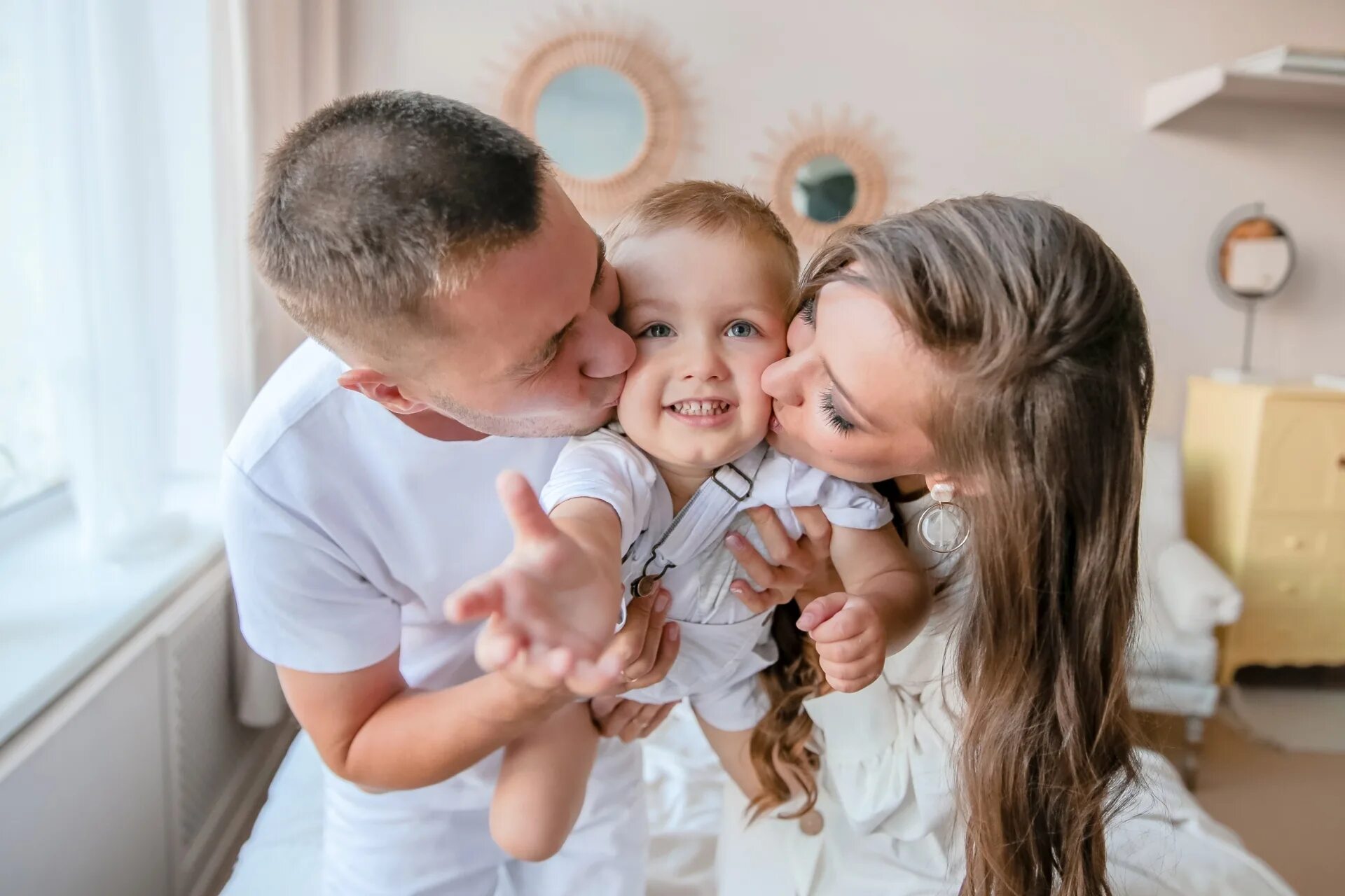 Родители молодых. Лучшая семья. Отлично семья. Живая семейная фотосессия.