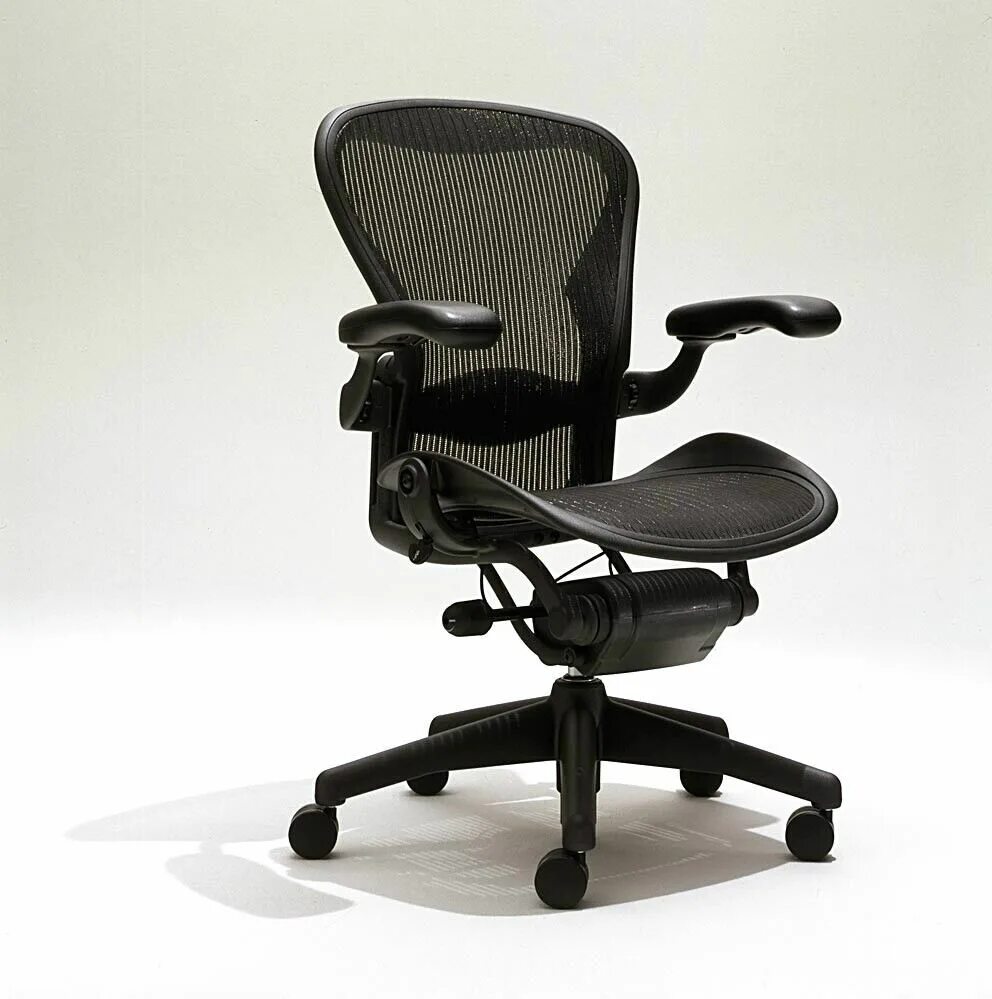 Херман миллер. Кресло Herman Miller Aeron. Стул офисный Herman Miller Aeron. Кресло Herman Miller Aeron New. Кресло Herman Miller Aeron b.