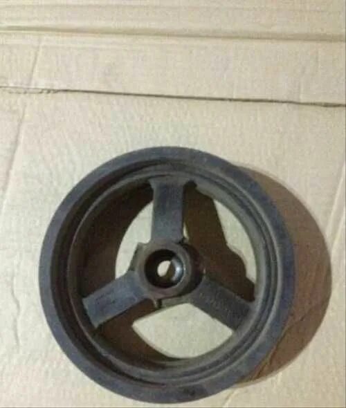 Муфта генератора dodge avenger. 7. 4. Шкив коленвала додж магнум 5. Шкив додж караван 2.