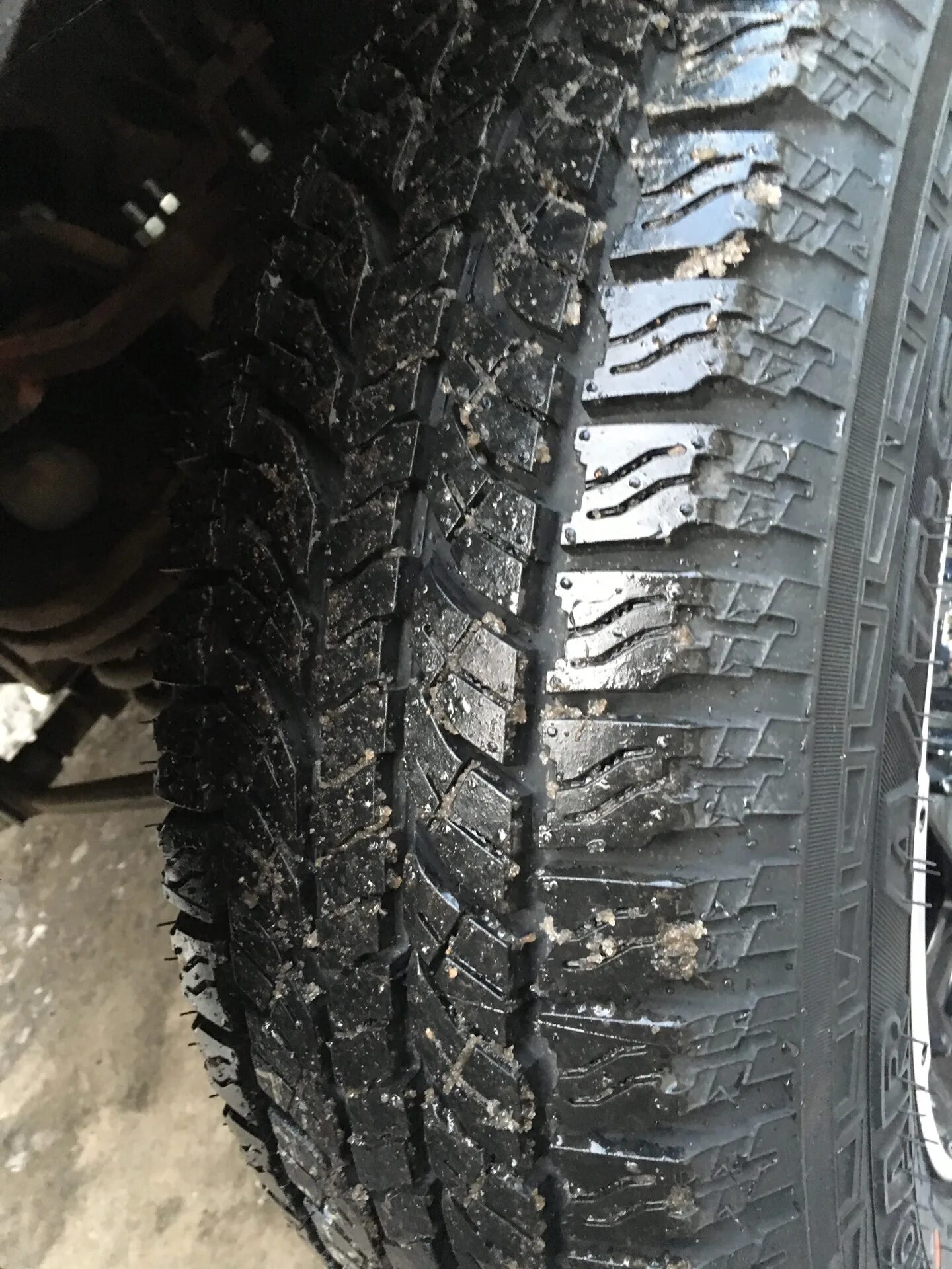 Кама флейм размеры. Кама Флейм 215/65 r16. Кама Флейм 215/65 r16 на ниву. Кама Флейм 205/75/15. Кама Флейм МТ 215/65 r16 НК 434.