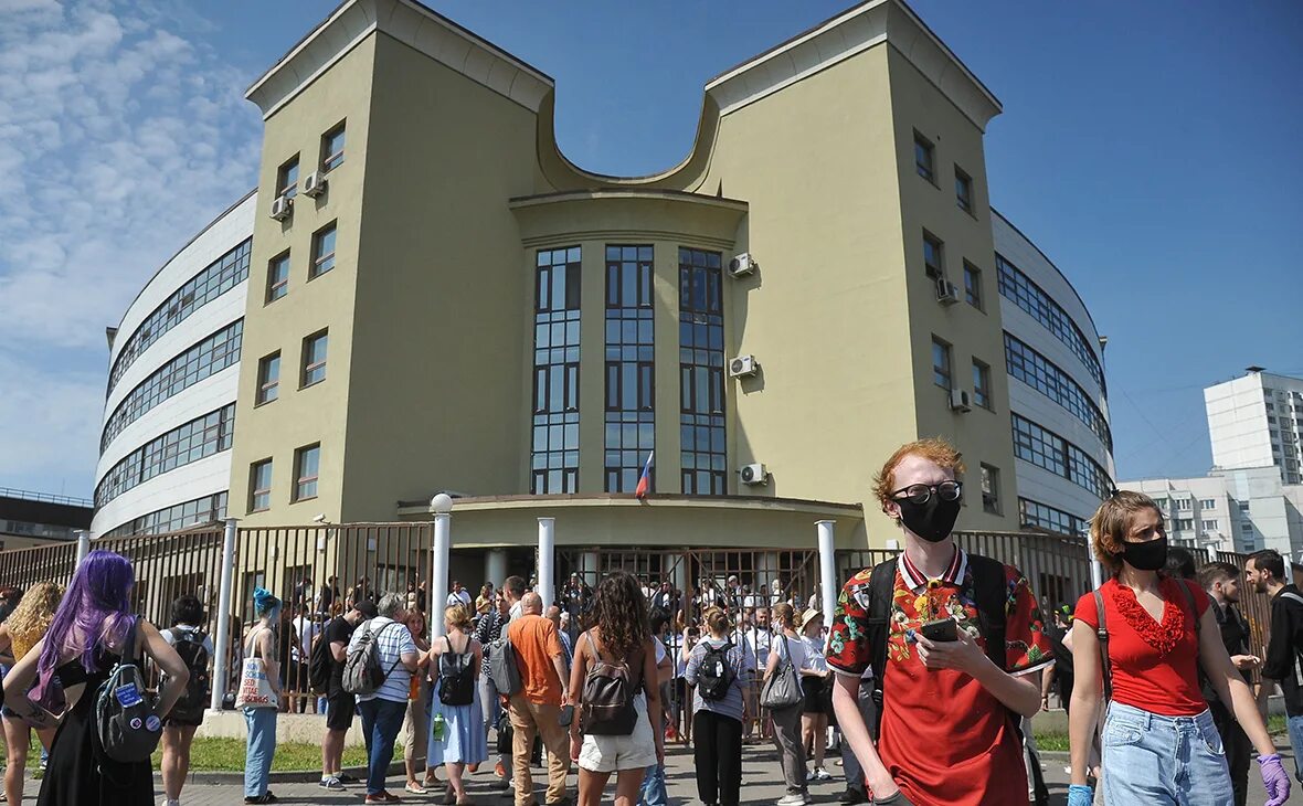 Photos at Люблинский районный суд - Люблино - 12 tips from 753 visitors