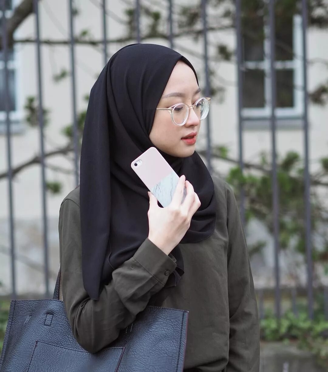 Мусульманские подростки. Кореянки в хиджабе. Корейские девушки в хиджабе. Китаянка в хиджабе.