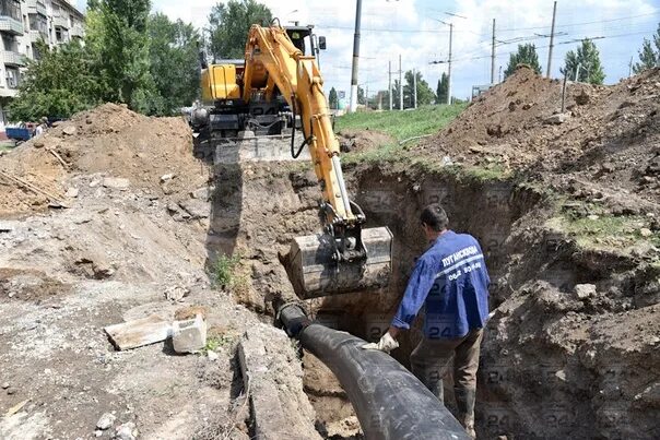 Водовод в ЛНР. Восстановительные работы в Луганске. ОКП компания Лугансквода. Молодогвардейск Лугансквода. Водоканал ремонтное