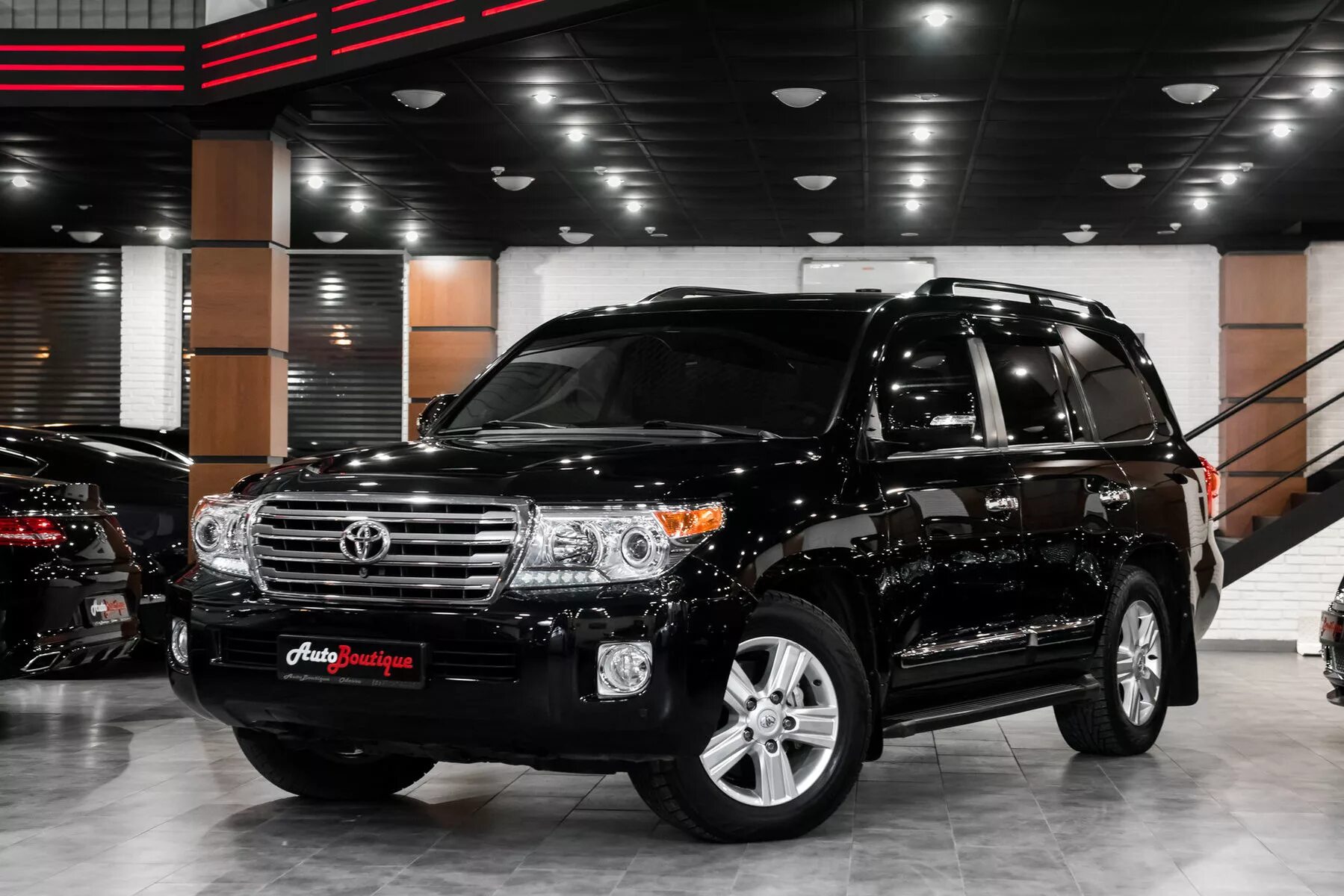 Toyota land cruiser 200 серый матовый. Park assist toyota land cruiser 200. Land cruiser 200 зимой 159. Toyota land cruiser 200, 2013 г. ленд крузер 200 течет.