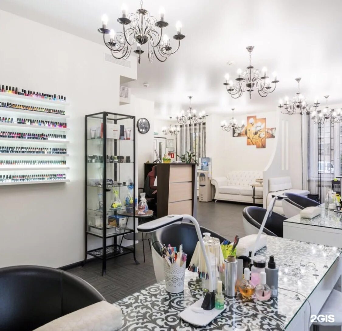 Nail Club Реутов. Салон красоты Реутов. Нейл клаб салон.