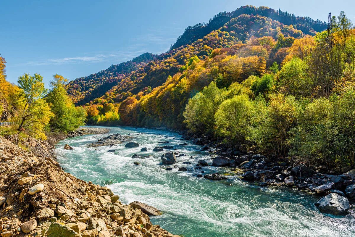 Река Кубань в Карачаево Черкесии. Верховья реки Кубань. Река Кубань Краснодарский край. Карачаево Черкессия Кубань. Кубань черкесск