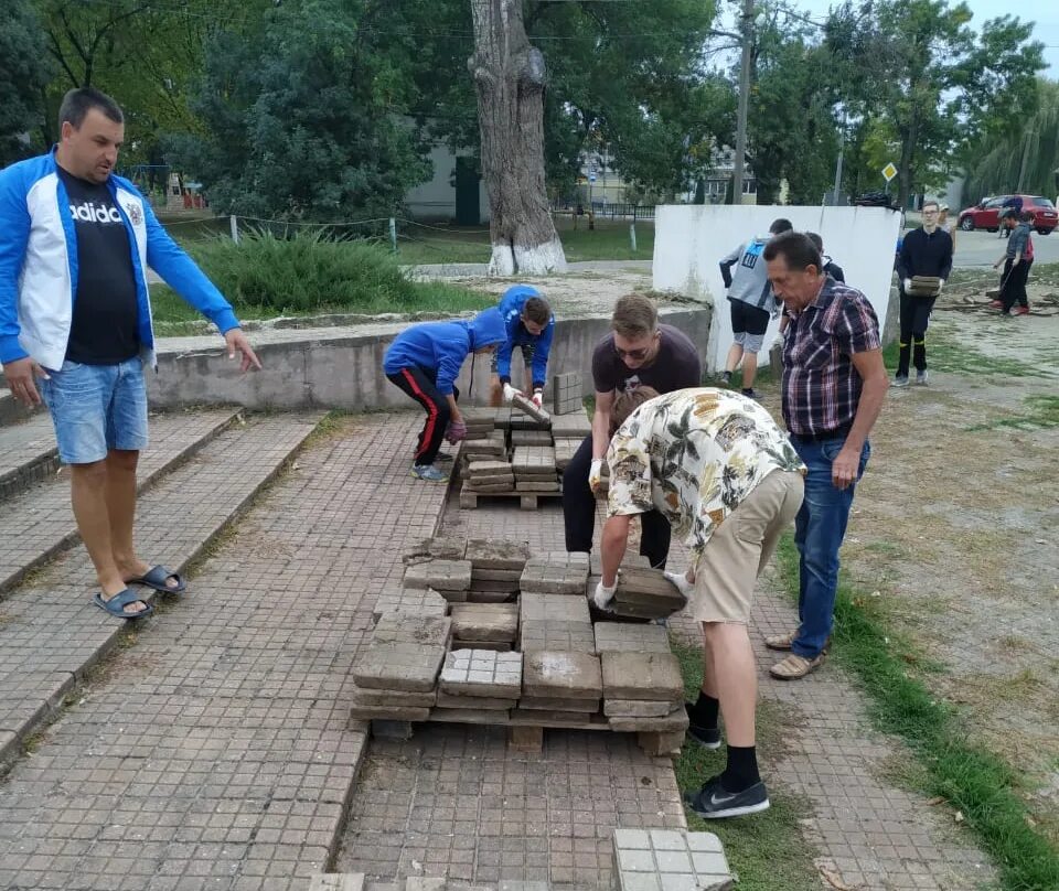 Новости северского направления. Станица Новодмитриевская Северский Краснодарский край. Станица Северская Краснодарский край население 2020. Общероссийский субботник. Северская Краснодарский край население.