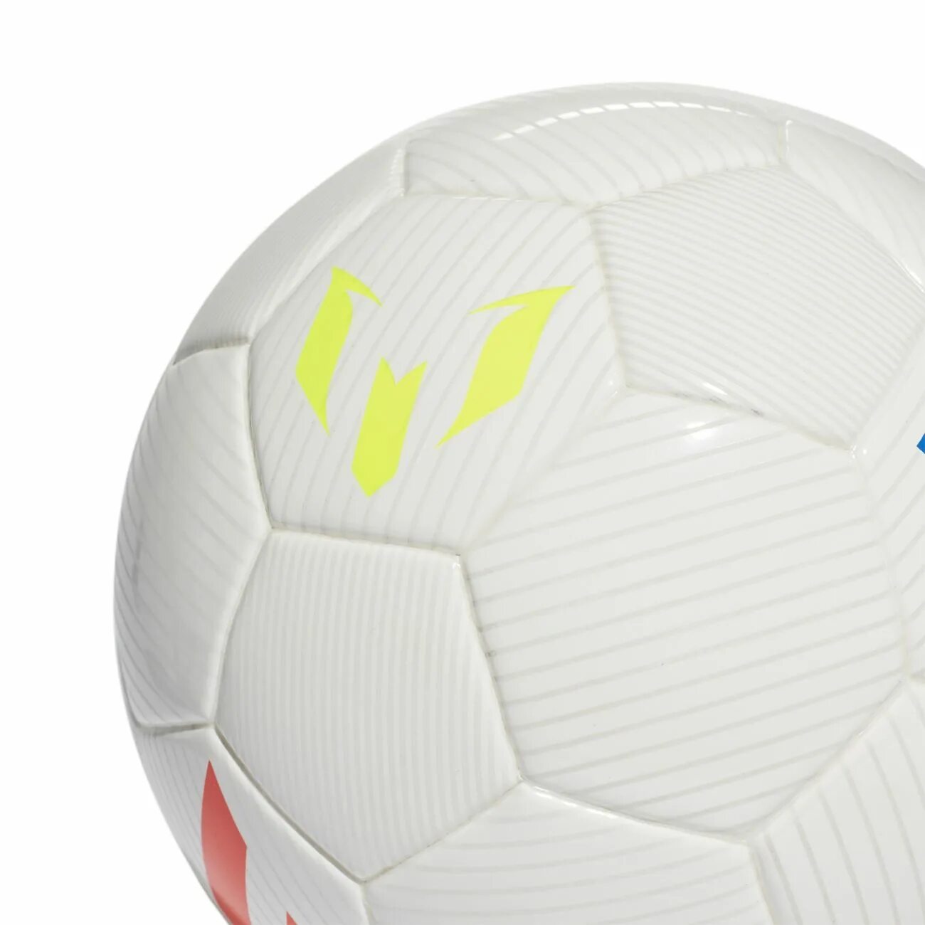 Messi adidas футбольный мяч Mini. Мяч адидас Месси. Месси с мячом. Мяч футбольный адидас размер 1 мини. Какой мяч в мини футболе