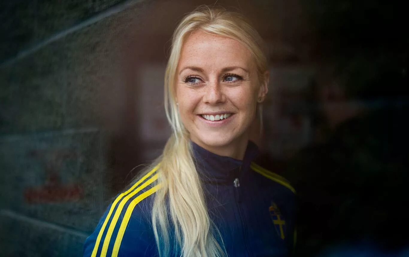 шведки. петра силандер 2020. красивые шведки. майя нильссон линделеф. шведские девушки красивые.