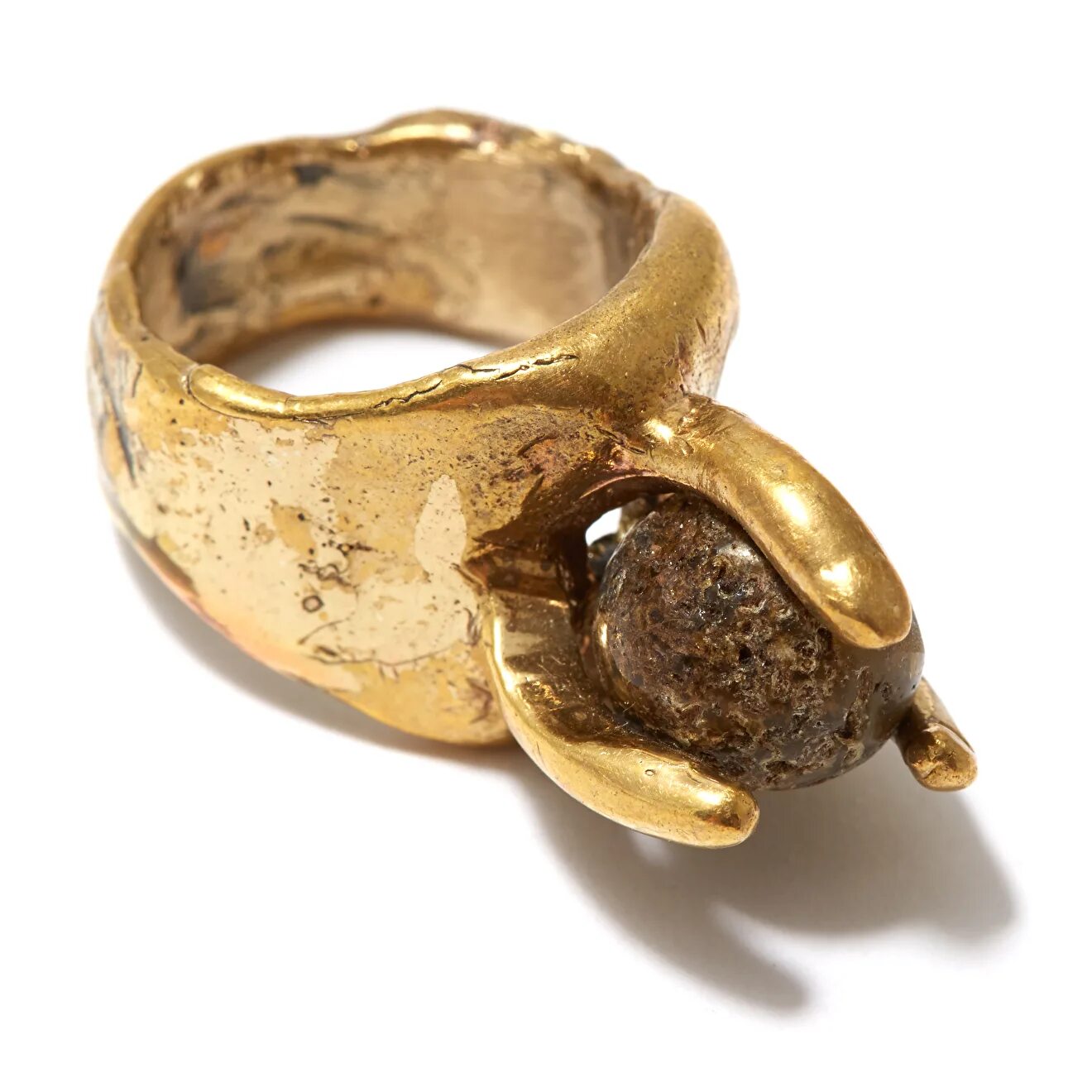 Бронзовое кольцо история обычной семьи 38. Бронзовое кольцо. Перстень бронза. Кольцо из бронзы. Перстни бронзового века.