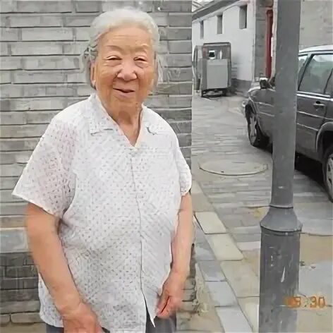 Китайские пожилые женщины. Старая женщина азиатка. Chinese grandma. Chinese grandma. Стильный дедушка.