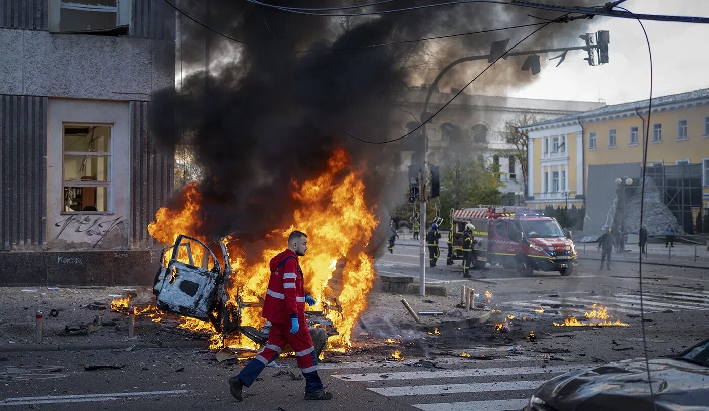 Пожары и взрывы. Взрывы в Киеве.