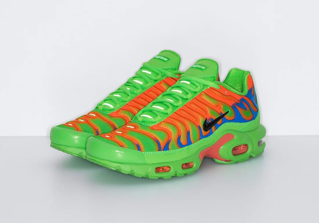 Плюсы кроссовок найк. Nike Air Max TN Plus 2020. Nike Air Max Plus TN Supreme Green. Nike Air Max Plus TN Green. Nike Air Max Plus Supreme.