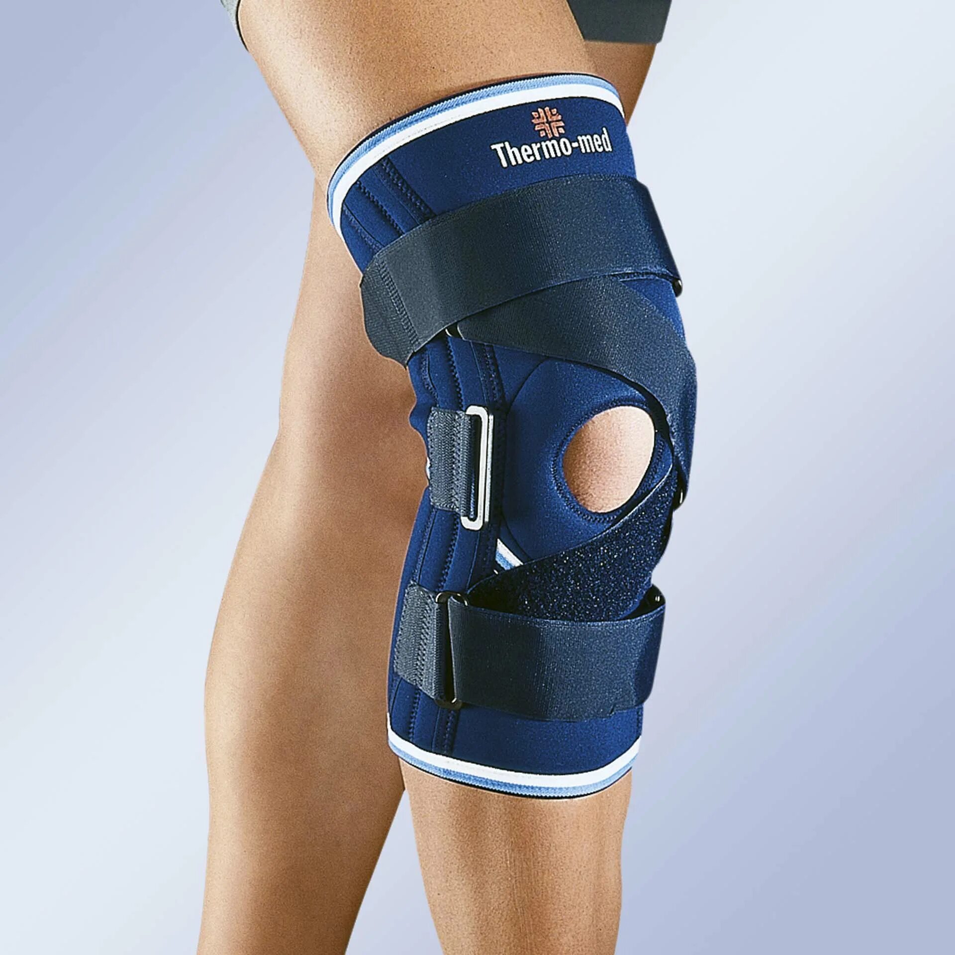 Фиксировать. Бандаж коленный Pharmacels Compression Knee support open Patella. Ортез коленный Orliman 94260. 2320 Эластичный ортез для коленного сустава Genusoft. Бандаж коленный Orliman 4106/5106.