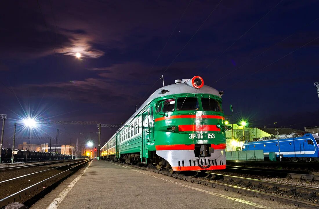 депо раменское тч-7. тч7 рыбное. вл80 ночью. тч7 рыбное. локомотивное депо бекасово.