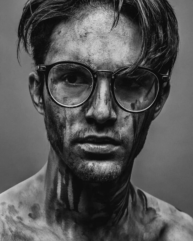 Крутые портреты фото photos by Patrick Swirc in 2020 Black and white photography portraits, Black and