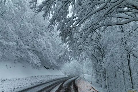 Дорога через снег
